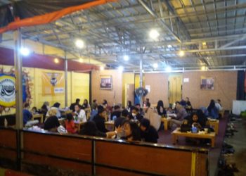 Edukasi dan Sosialisasi Protokol Kesehatan di Angkringan Sendok Melintir, Bersinergi dengan Sendok Garpu Production