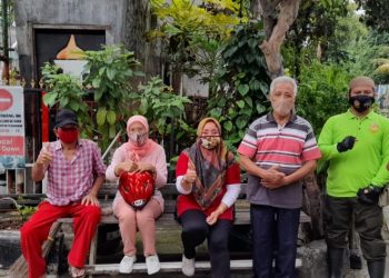 Grebek Sampah :  ” Acara pihak Kelurahan Sungai Bambu, Buat warga senang”