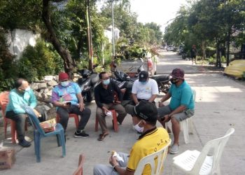 Grebek Sampah Rw 03 Jl.Enim Berkolaburasi bersama Tiga pilar