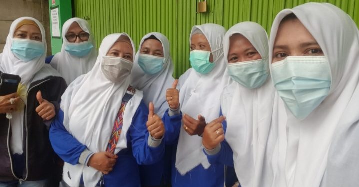 Indahnya Berbagi, DPW Puan Provinsi Jambi Bagi Takjil