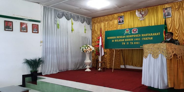 Kodim 1803/Fakfak gelar Komsos dengan Komponen Masyarakat