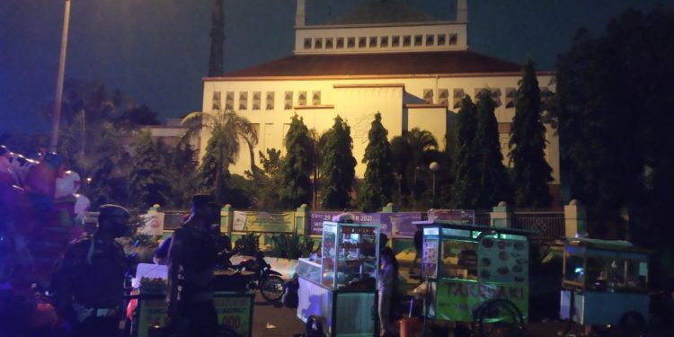 Tiga Pilar Kemayoran Gelar Operasi Protkes Covid-19 ,Tertibkan Wilayah yang Timbulkan Kerumunan di masa PPKM