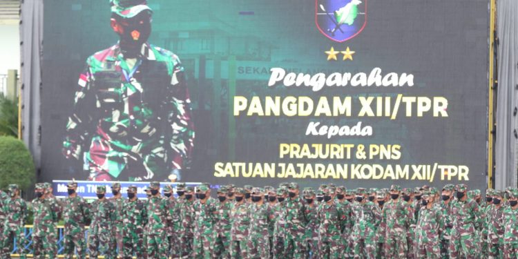 Pangdam XII/Tpr Beri Pengarahan Kepada Prajurit dan PNS