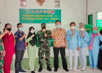 Kodim 1803/Fakfak Lakukan Giat Vaksin untuk Dosis Pertama dan Dua bagi Para Pelajar