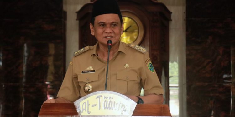 Bupati Barru Hadiri Peringatan Maulid Nabi di Masjid At-Ta’awun Takkalasi.