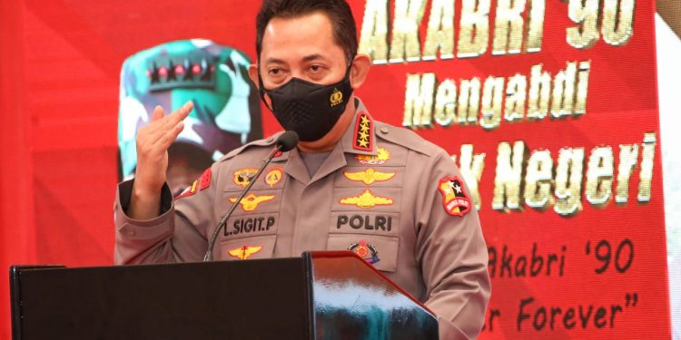 Cegah Lonjakan Covid-19 Libur Nataru, Kapolri: Tak Boleh Abai & Prokes Tetap Kuat