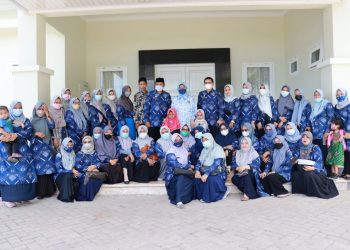 Bunda PAUD Hj. Hasnah Syam Silaturahmi dengan Guru dan Tenaga Kependidikan PAUD