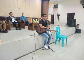 Pasca Libur Pandemi, Artis Adi Naff Hibur Mahasiswa STIA Al Gazali Barru.