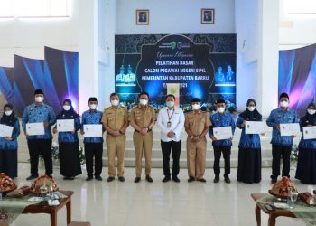 Pelepasan Pelatihan Dasar Bagi CPNS oleh Bupati Barru di Lantai VI MPP