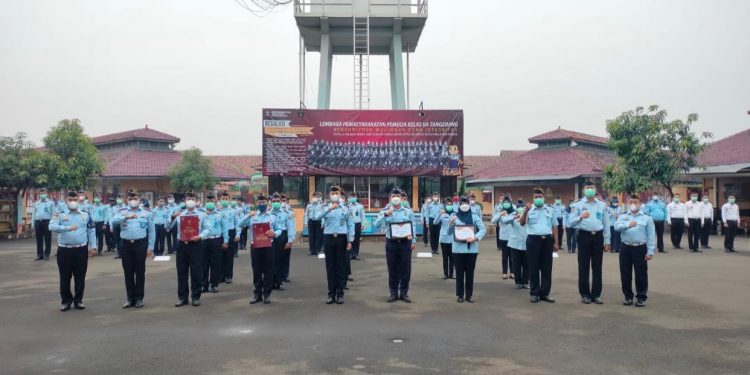 Pegawai Lapas Pemuda Kelas IIA Tangerang Dapat Apresiasi, Kalapas: Ini Penghargaan Bagi Pegawai Yang Berprestasi