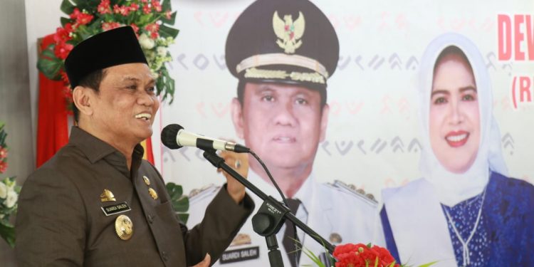 Bupati Melantik Pengurus Dekranasda Kab.Barru Periode 2021-2026 di Singkeru Adai