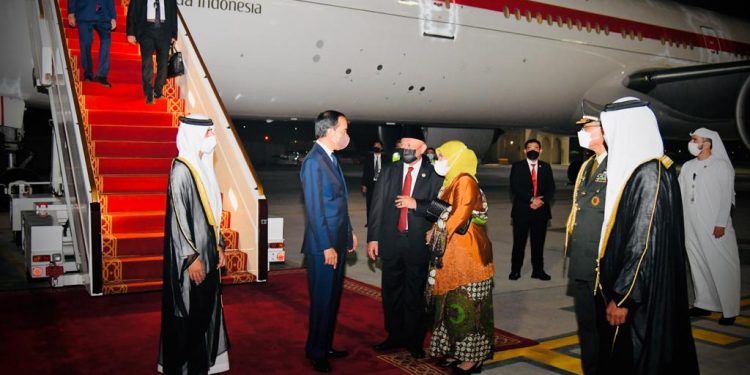 Presiden Joko Widodo Tiba di Abu Dhabi