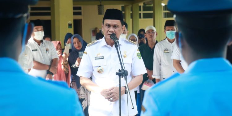 Pelepasan Jenazah Mantan Asisten Pemda Barru, Suardi Saleh Berterima Kasih atas Sumbangsihnya untuk Pembangunan