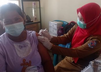 600 Warga Desa Cinta Damai Laksanakan Percepatan Vaksinasi