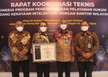 Sajikan Pemberitaan Positif, Kemenkumham Jateng Raih Penghargaan Terbaik