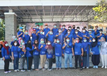 Sekda Abustan Pimpin Kegiatan GERMAS di Alun-Alun Colliq Pujie Kota Barru