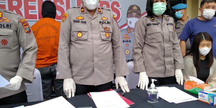 Taksi Online Medan Tega Culik, Ikat, dan Rampas barang Penumpang Wanita. Pelaku telah di Tangkap  unit Reskrim  Polsek Patumbak.