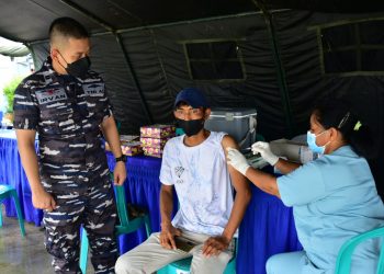 Terus Kebut Vaksinasi Covid-19 Lantamal XIV Selalu Siap Berikan Layanan Terbaik Kepada Masyarakat Maritim Kota Sorong