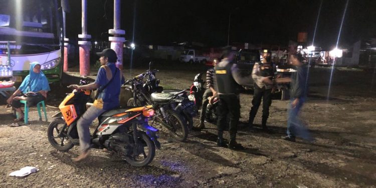 Konsistensi Sat Samapta Polres Dompu Laksanakan Patroli KRYD untuk Rasa Aman bagi Masyarakatnya