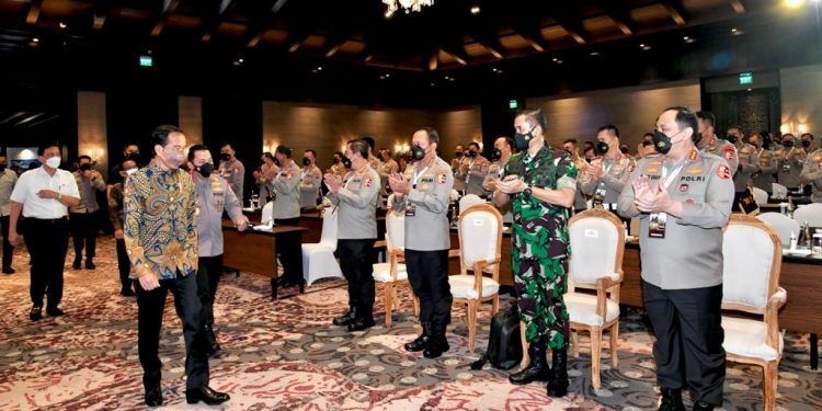 Presiden Minta Polri Turut Kawal Realisasi Investasi