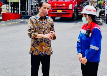 Presiden Jokowi Tinjau Terminal BBM di Bali