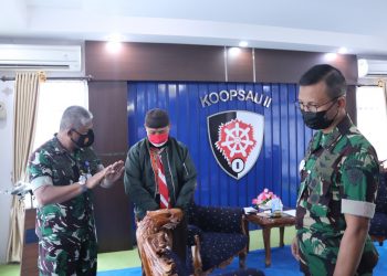 Pangkoopsau II terima tokoh Pramuka yang Fenomenal