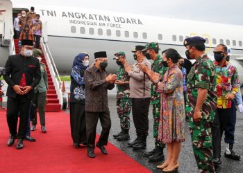 Danlanud Husein Sastranegara Sambut Kedatangan Wakil Presiden RI