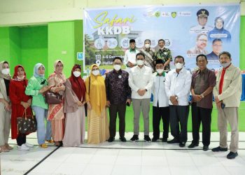 Bupati Barru Membuka acara Safari Kerukunan Keluarga Daerah Barru ( KKDB ) di Mallawa Palanro