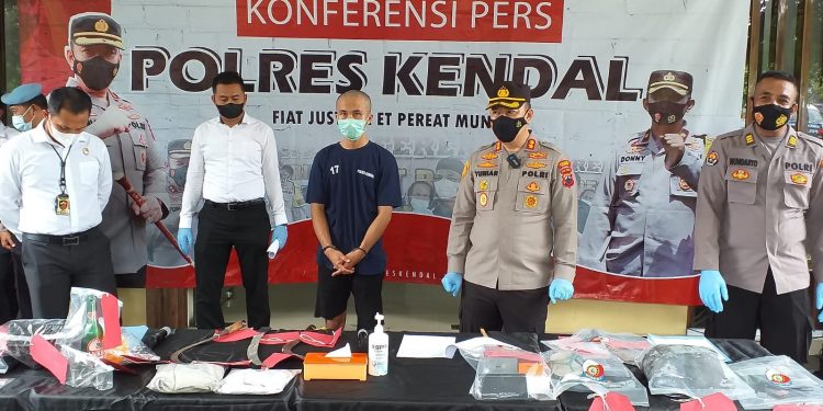 Kurang Dari 24 jam Tim Sat Reskrim Polres Kendal Berhasil Bekuk Pelaku Pembunuhan