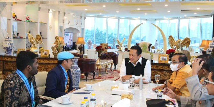 Terima Himpunan Mahasiswa Buddhis Indonesia, Bamsoet Ingatkan Pentingnya Penggunaan Medsos secara Bertanggung jawab