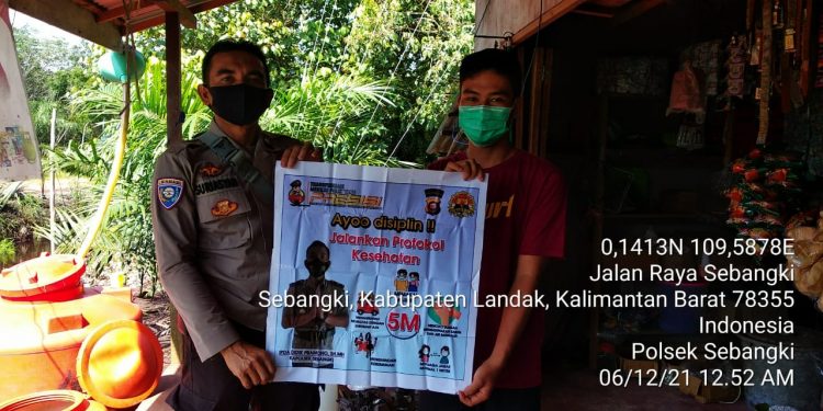 Masyarakat Sebangki di Minta Disiplin untuk tetap  Memakai Masker