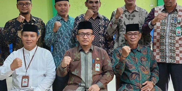 Kepala Kantor Kementerian Agama Kota Subulussalam Lantik Pejabat Eselon IV dan Kepala KUA Kecamatan