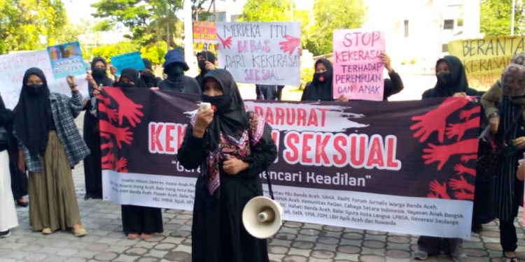 Didemo Ibu-ibu, DPRA Segera Tetapkan Aceh Darurat Kekerasan Seksual
