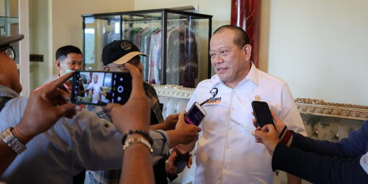 Gus Yahya Ketum PBNU, Ketua DPD RI Ucapkan Selamat atas terpilihnya KH Yahya Cholil Staqut, atau Gus Yahya, sebagai Ketua Umum PBNU