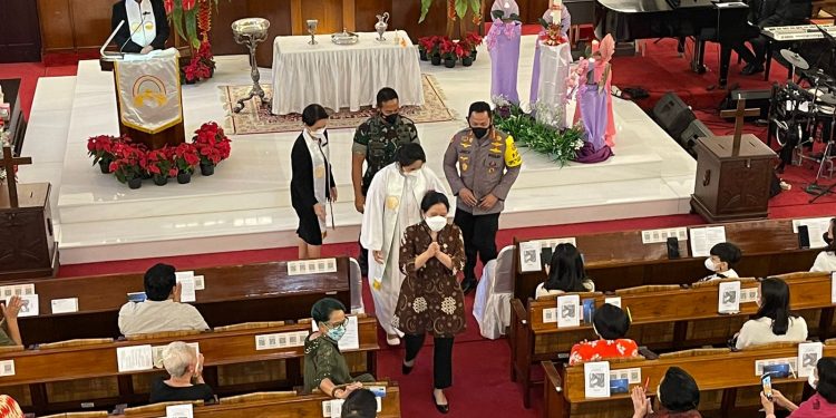 Tinjau Keamanan Perayaan Natal, Puan Maharani Ajak Masyarakat Menjaga Kedamaian dan Persaudaraan