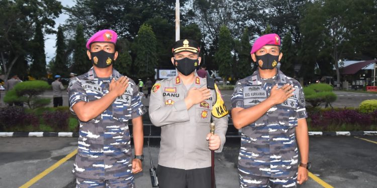 YONIF 8 MAR Harimau Putih Gelar Apel  Khusus Pergantian TAHUN BARU 2022