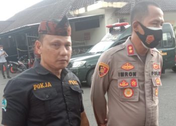 Ketua Pokja  dan Wartawan Bandung Barat minta Aparat Penegak Hukum usut Tuntas terkait Dugaan   pengeroyokan 3 Wartawan di Desa Mandalasari, Cikalong Wetan.