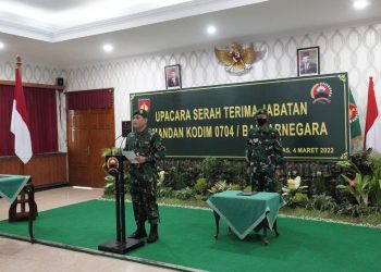 Danrem 071 : Pejabat Baru Harus Dapat Menjadi Prajurit yang Adaptif terhadap Tugasnya.