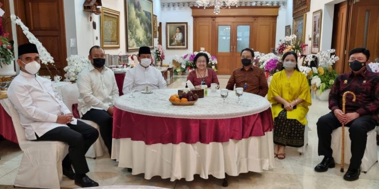 Ini Dia yang Ditunggu Puan setiap Berlebaran, yaitu Menu Ayam Buatan Megawati