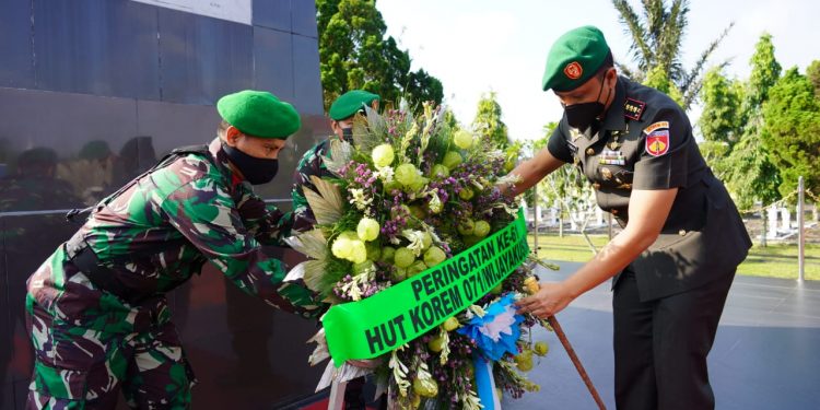 Danrem 071/Wijayakusuma Pimpin Ziarah Hari Jadi Ke-61 Korem 071/Wijayakusuma