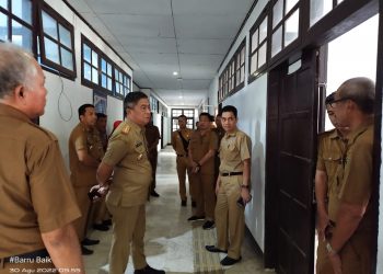 Sekda Abustan Lakukan Kordinasi Lapangan Tentang Persiapan Renovasi Gedung Lingkup Pemda Barru