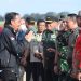 Presiden Joko Widodo dan Ibu Iriana Joko Widodo melanjutkan perjalanan menuju Kabupaten Kepulauan Tanimbar, Provinsi Maluku .
