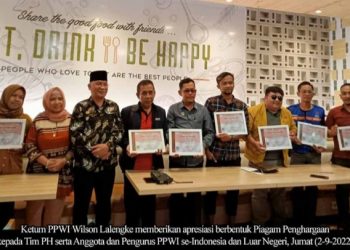 Ketum PPWI Wilson Lalengke S.Pd., M.Sc., M.A. Berikan Apresiasi pada Tim Penasehat Hukum dan Anggota PPWI