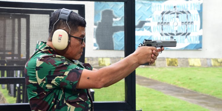 Danlantamal VI laksanakan Courtesy Call ke Pangdifiv 3 Kostrad