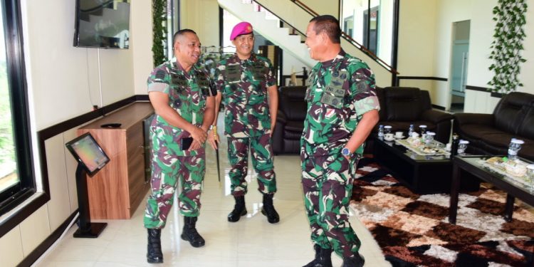Danlantamal VI laksanakan Courtesy Call ke Pangdifiv 3 Kostrad