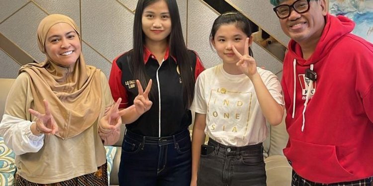 Kate Victoria Lim Tanya Jaksa Agung Terkait Proses Hukum KTP Ganda di Kanal Uya Kuya
