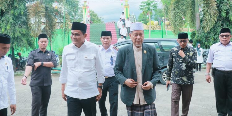 Pemkab Barru bersama BAZNAS Barru Menggelar Peringatan Maulid Nabi Muhammad SAW di Mesjid Nurul Huda, Ralla, Kelurahan Lompo Riaja, Kecamatan Tanete Riaja