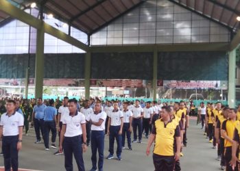 Lantamal VI makassar mengikuti olahraga bersama TNI dengan POLRI Dan FKPD