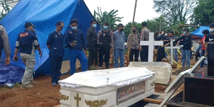 Kejanggalan dalam Pelaksanaan Outopsi yang Timbulkan Tanda Tanya Besar, Ada Apa..!?