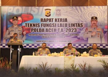 Kapolda Aceh Irjen Pol Drs Ahmad Haydar SH MM membuka rapar kerja teknis (rakernis) fungsi lalu lintas tahun anggaran 2023 di Ball Room Hotel Ayani, Kota Banda Aceh